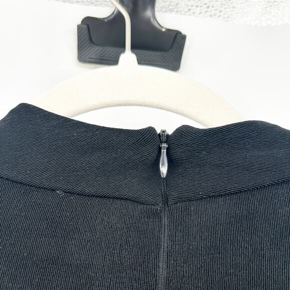 NWT Chicos Travelers Women Career Minimalist Slinky Knit Ruched Ring Top XL - Picture 6 of 9